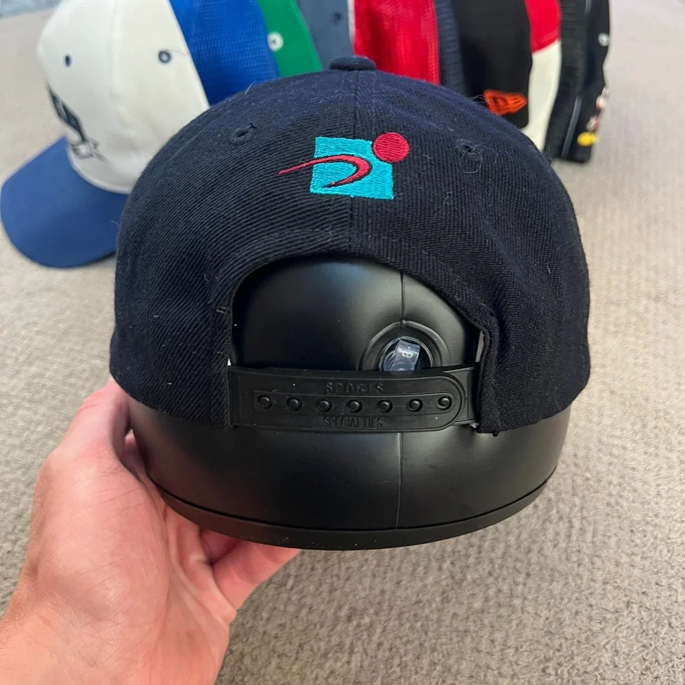 Vintage 1990s Detroit Pistons Sports Specialties‎ script Snapback Hat Black Teal